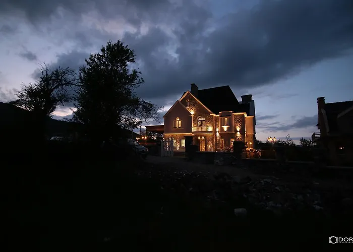 酒店 Restaurant Ime Voskopojë